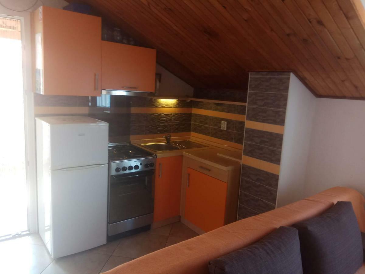 Apartmani Banic Postira Exterior photo