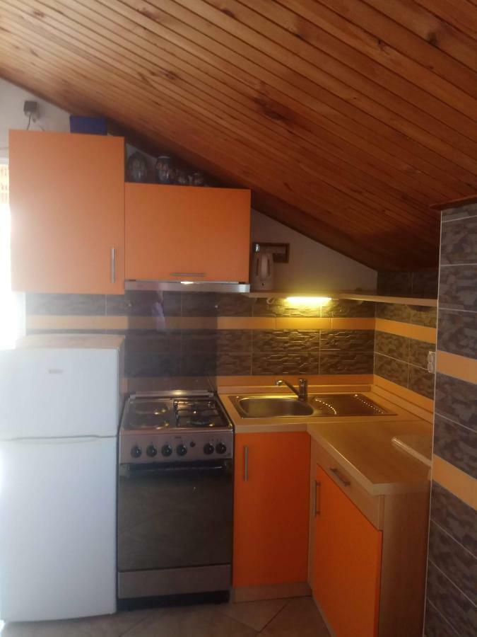Apartmani Banic Postira Exterior photo